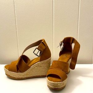 Women sandals